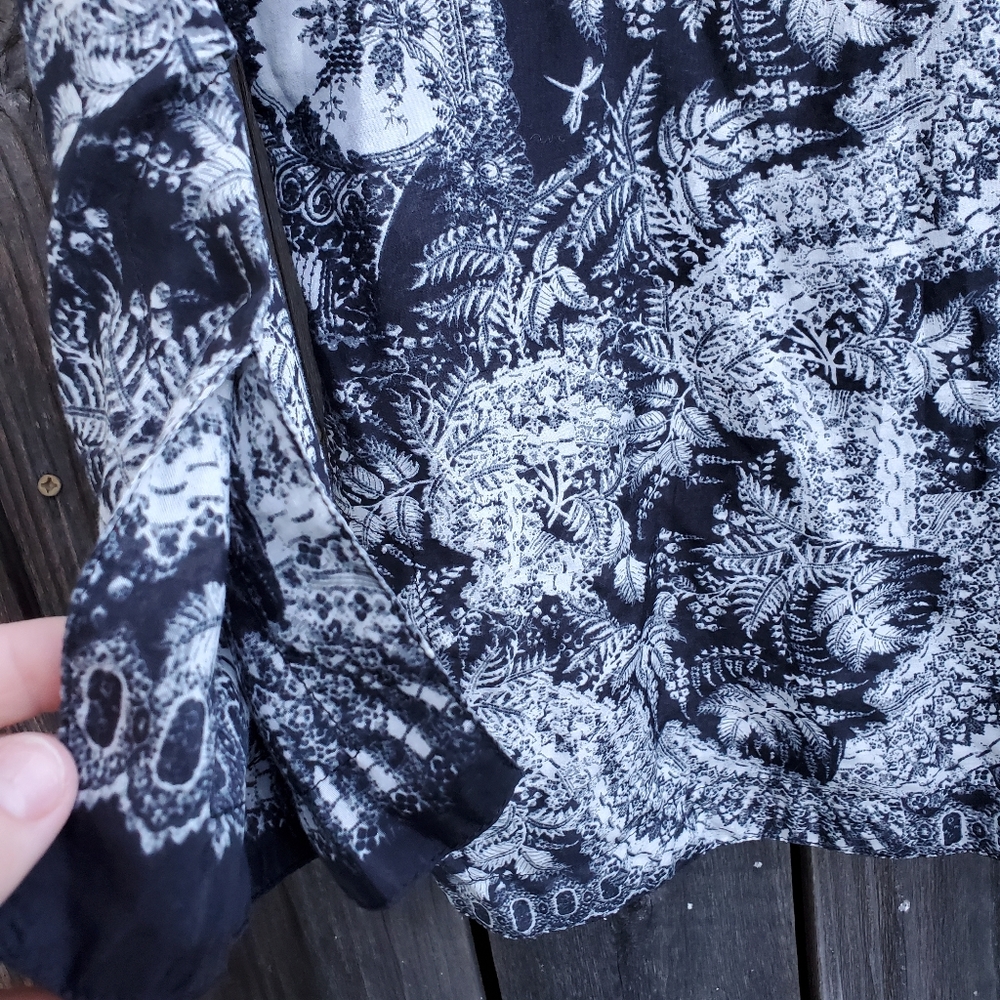 Citron Black White Patterned Button Front Top - image 3